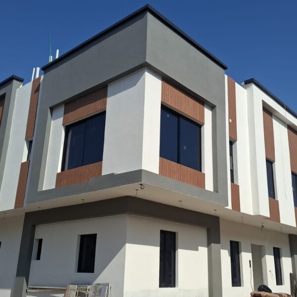 WhatsApp Image 2025 11 01 at 11 28 48 PM 1 600x600