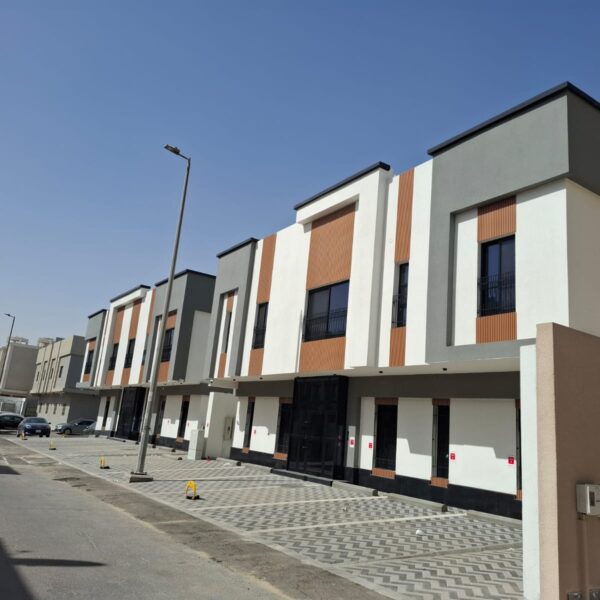 WhatsApp Image 2025 11 01 at 11 28 48 PM 3 600x600